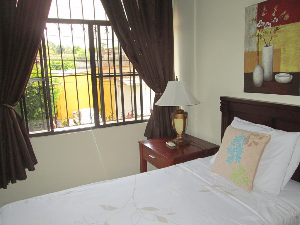 Hotel San Mateo San Salvador Chambre photo